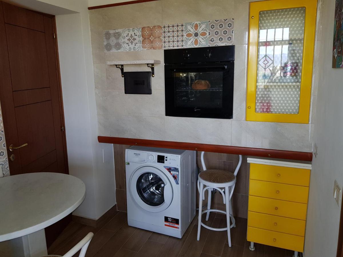 Stylish Apt Terina - Le Lincelle, Lamezia - Bright, Spacious, Elegant And With Terrace 산테우페미아 라메지아 외부 사진