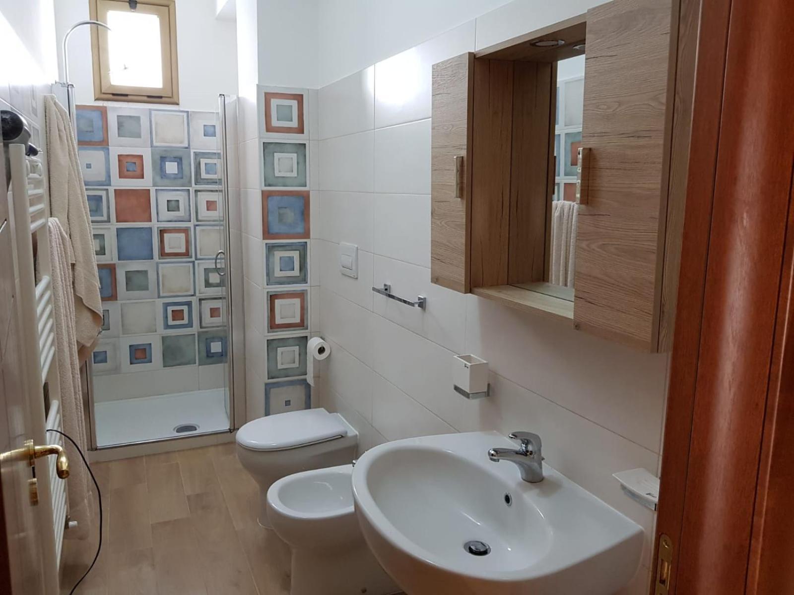 Stylish Apt Terina - Le Lincelle, Lamezia - Bright, Spacious, Elegant And With Terrace 산테우페미아 라메지아 외부 사진