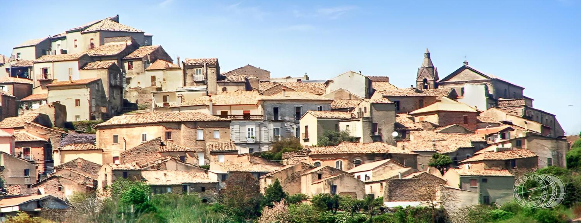Stylish Apt Terina - Le Lincelle, Lamezia - Bright, Spacious, Elegant And With Terrace 산테우페미아 라메지아 외부 사진